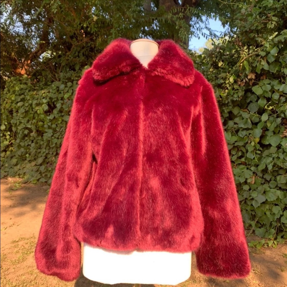 Faux Fur Jacket - Picture 5 of 6